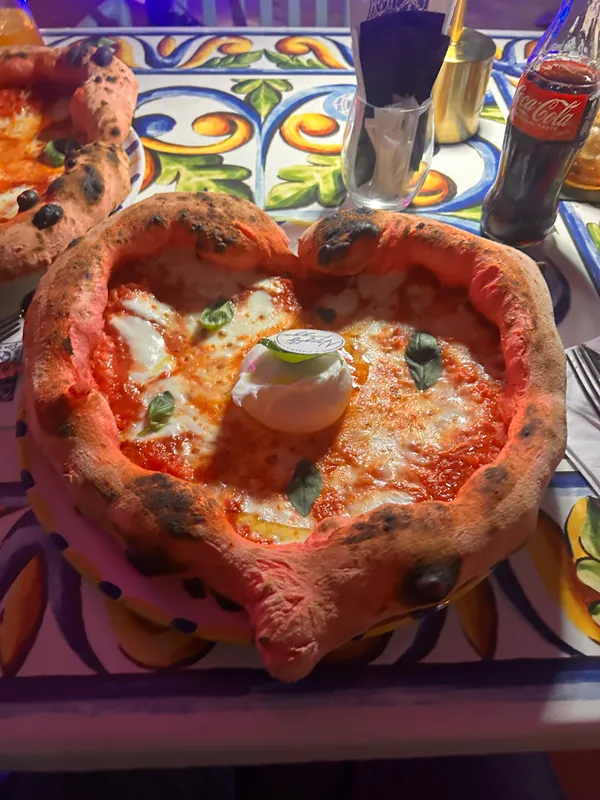 Naughty Pizza Dubai - Restaurants in Dubai - photo 7