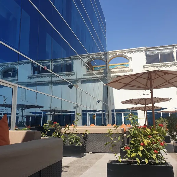 The Deck Pool Bar & Grill - Restaurants in Ajman - photo 8