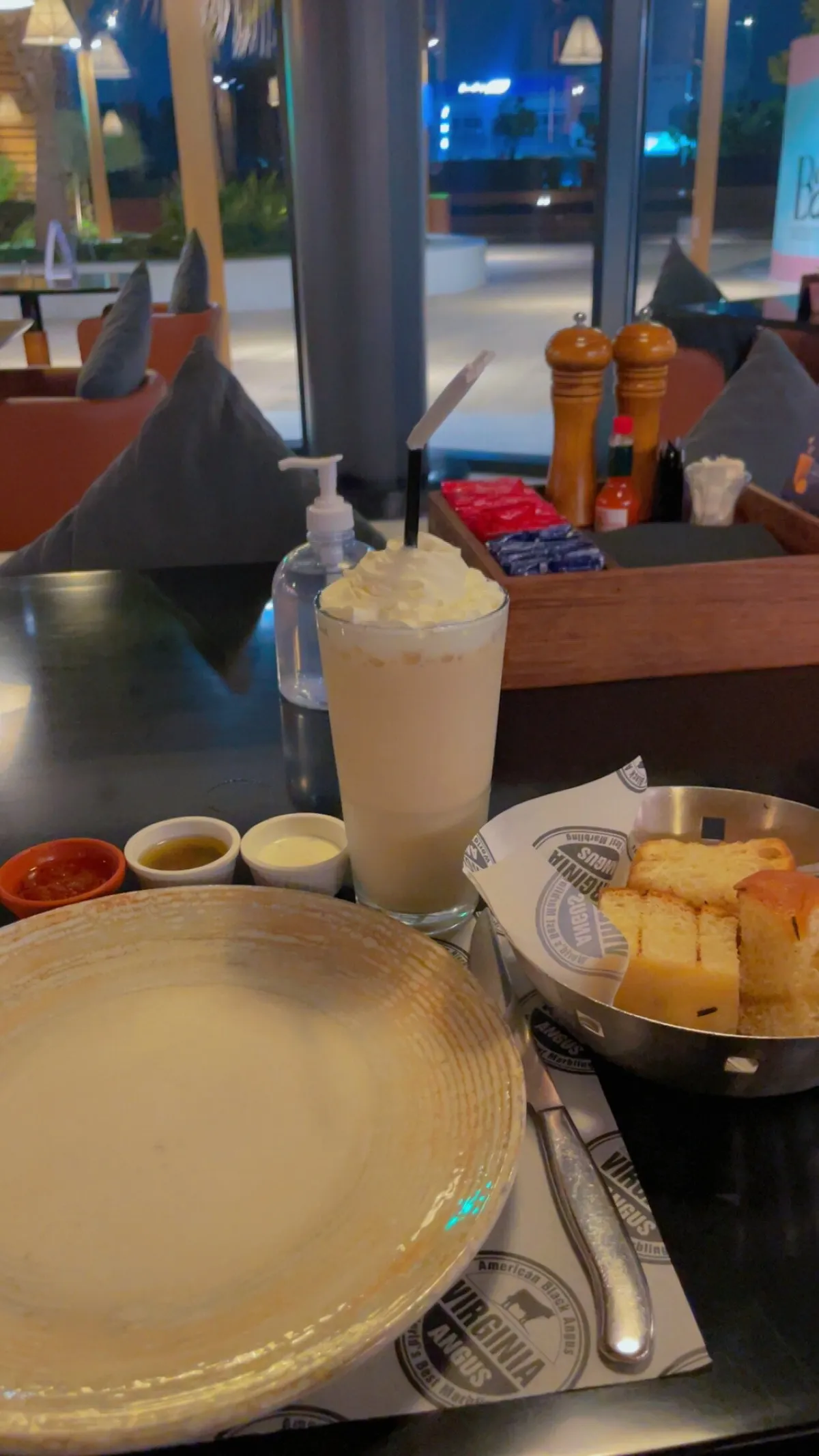 Virginia Angus Restaurant - Restaurants in Sharjah - photo 3