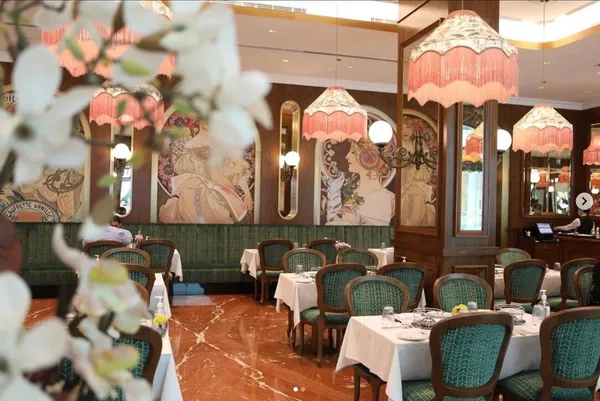 Entrecôte Café De Paris - Al Ain - Restaurants in Al Ain - photo 2