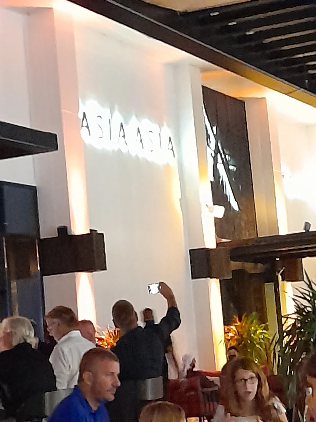  - مطاعم in أبو ظبي - photo 4