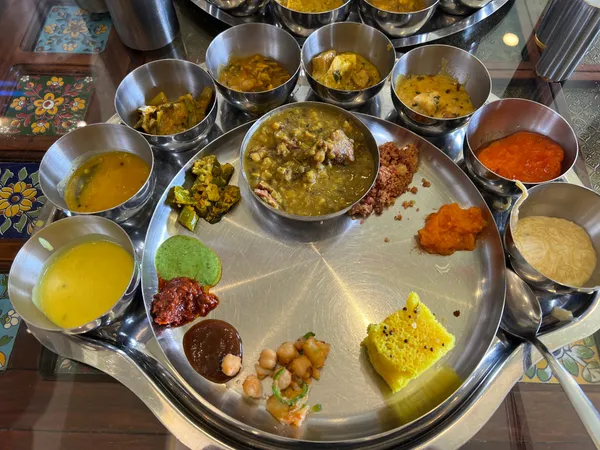 Al Malaki Rajasthan Restaurant - Restaurants in Sharjah - photo 4