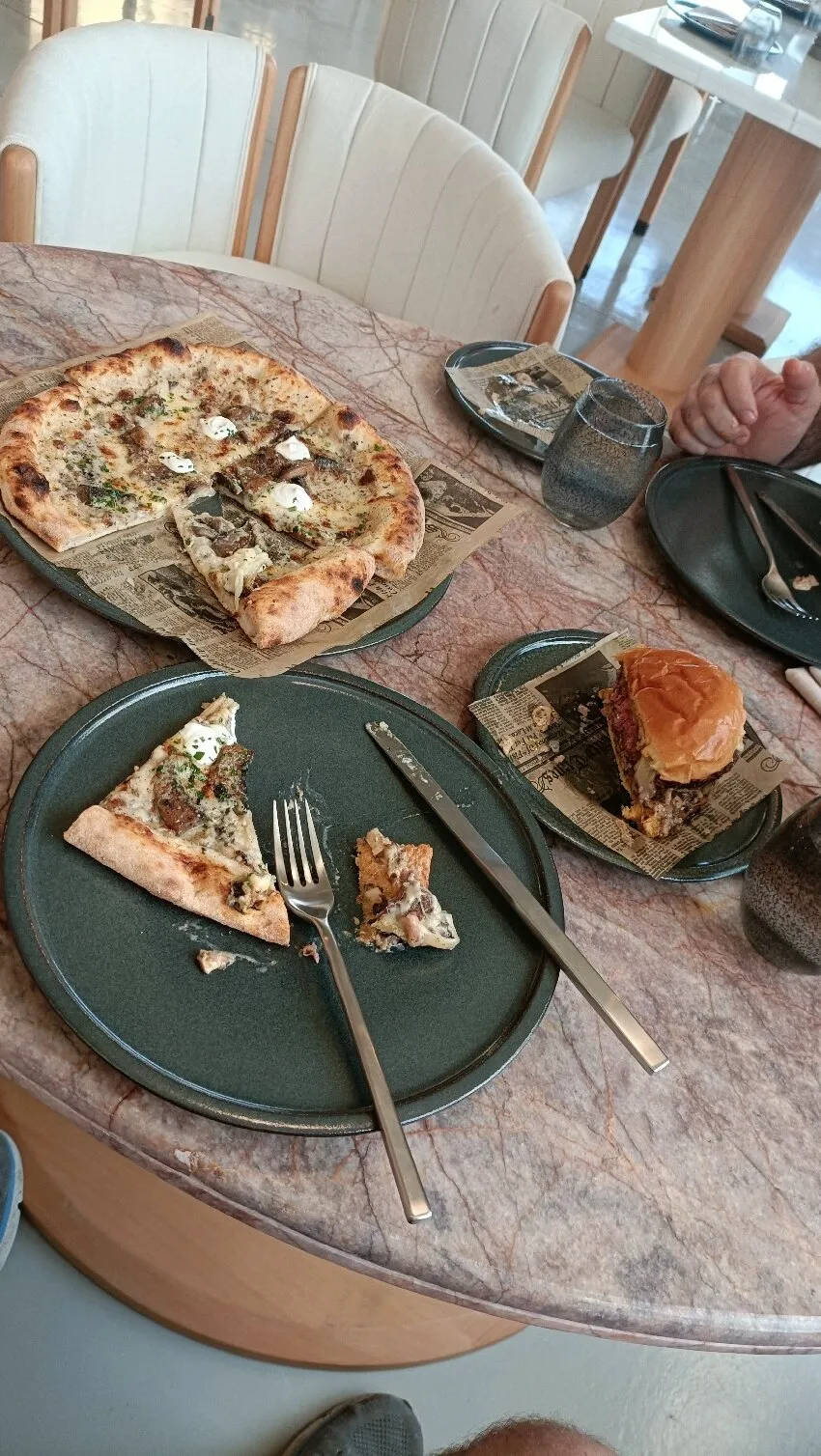 Bella Vita Restaurant by Labelle - Restaurants in Abu Dhabi - photo 5