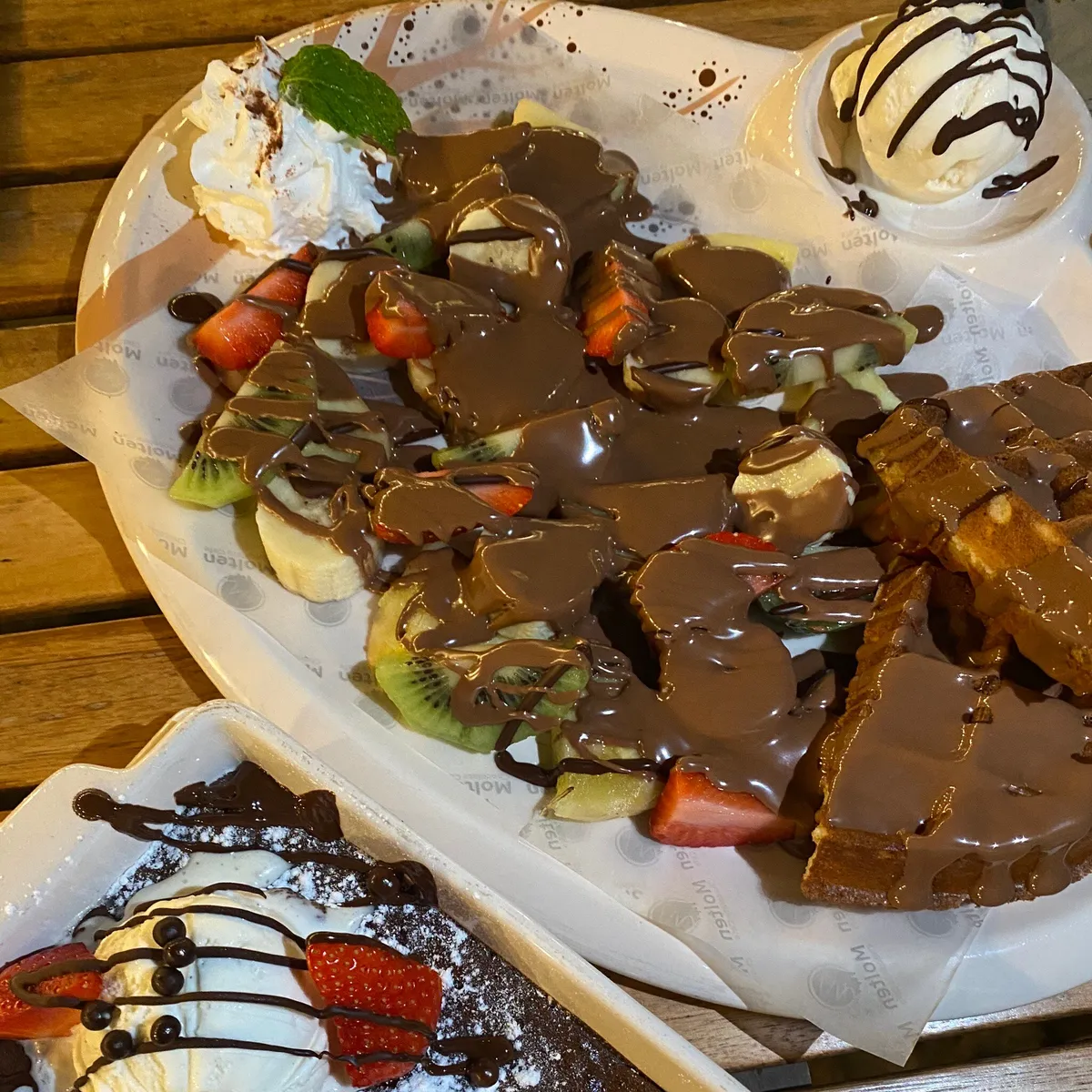 Molten Chocolate Cafe - Restaurants in Al Ain - photo 9