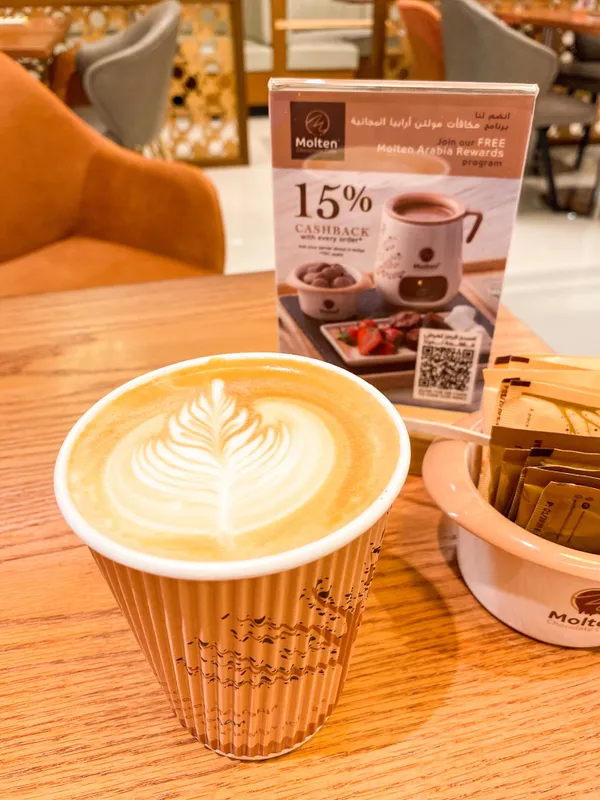 Molten Chocolate Cafe - Restaurants in Al Ain - photo 6