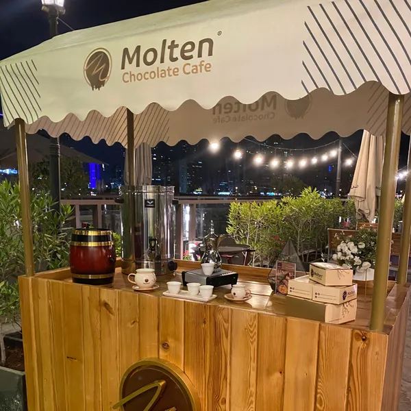 Molten Chocolate Cafe - Restaurants in Al Ain - photo 7