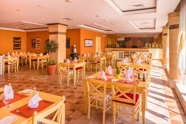 Al Dente - Restaurants in Sharjah - photo 2