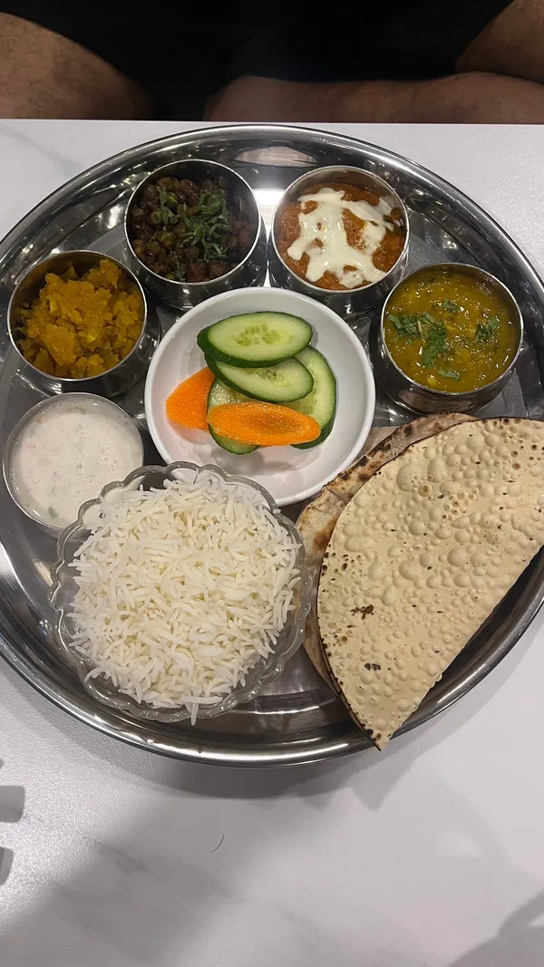 Tandoori Flames Restaurant And Cafe - Restaurants in Ajman - photo 10