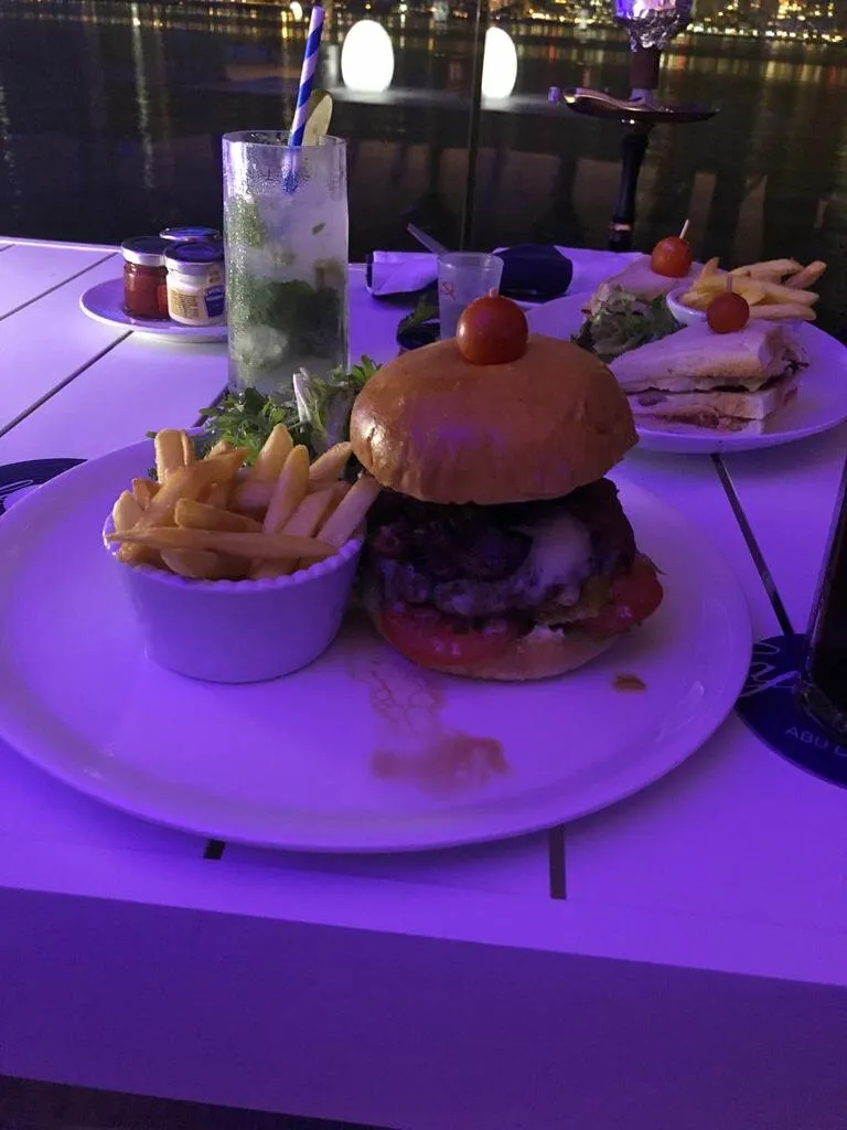  - مطاعم in أبو ظبي - photo 5