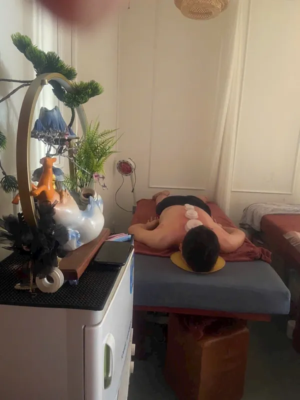 La Bella Home Massage For Men - Spas in Dubai - photo 2