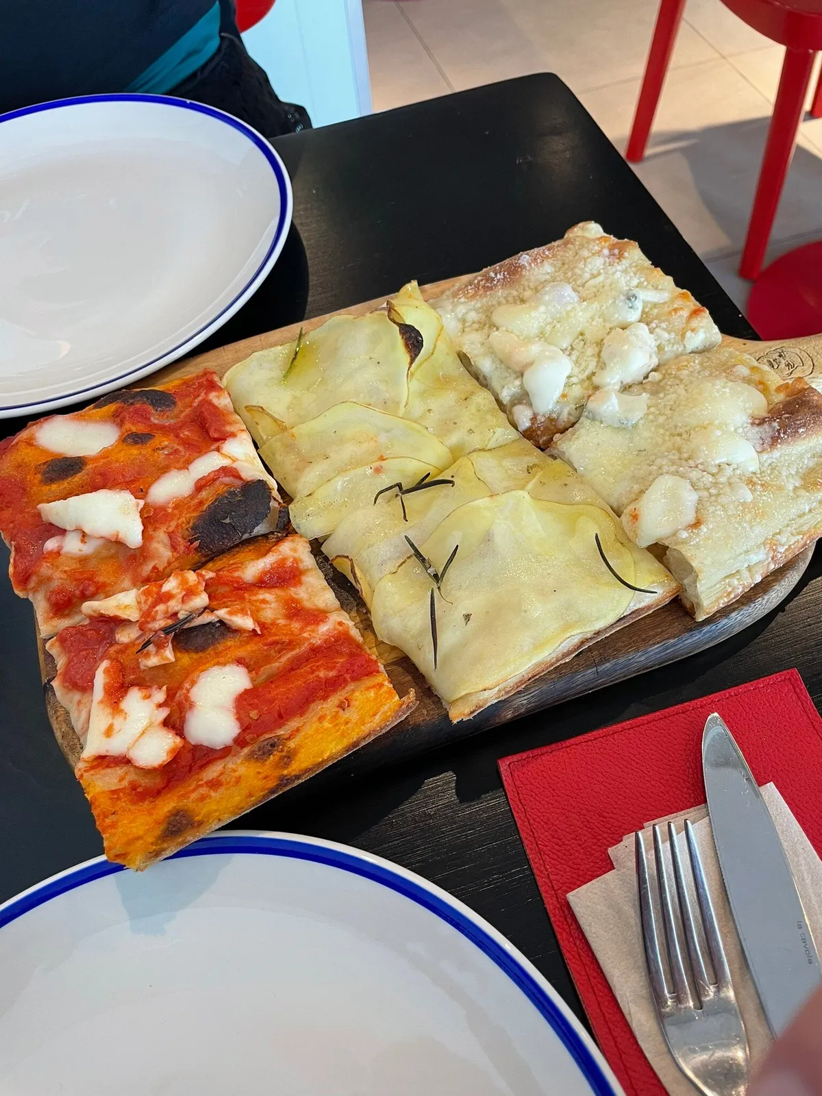  - مطاعم in أبو ظبي - photo 5