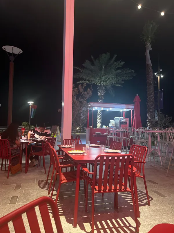  - مطاعم in أبو ظبي - photo 8