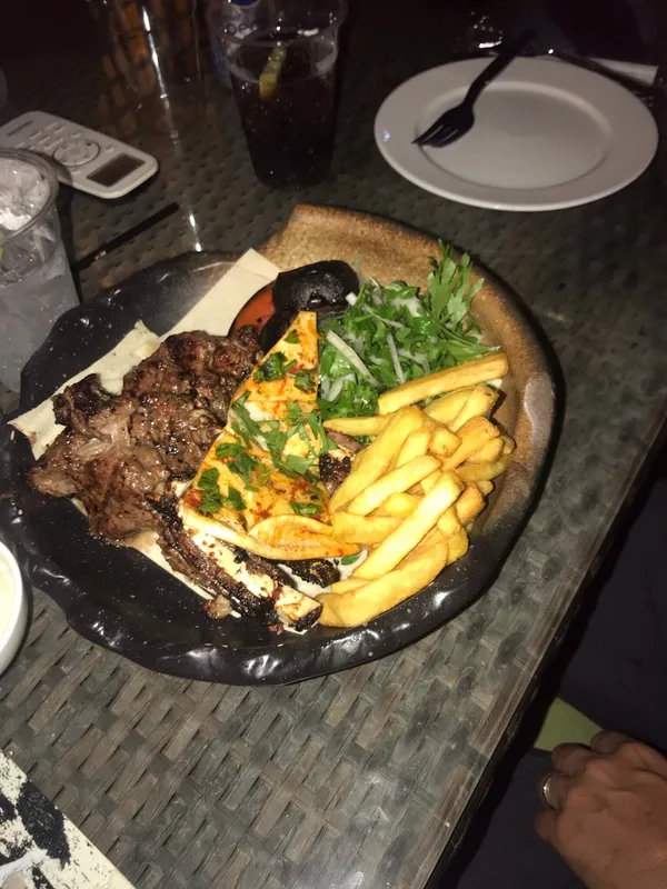  - مطاعم in أم القيوين - photo 10