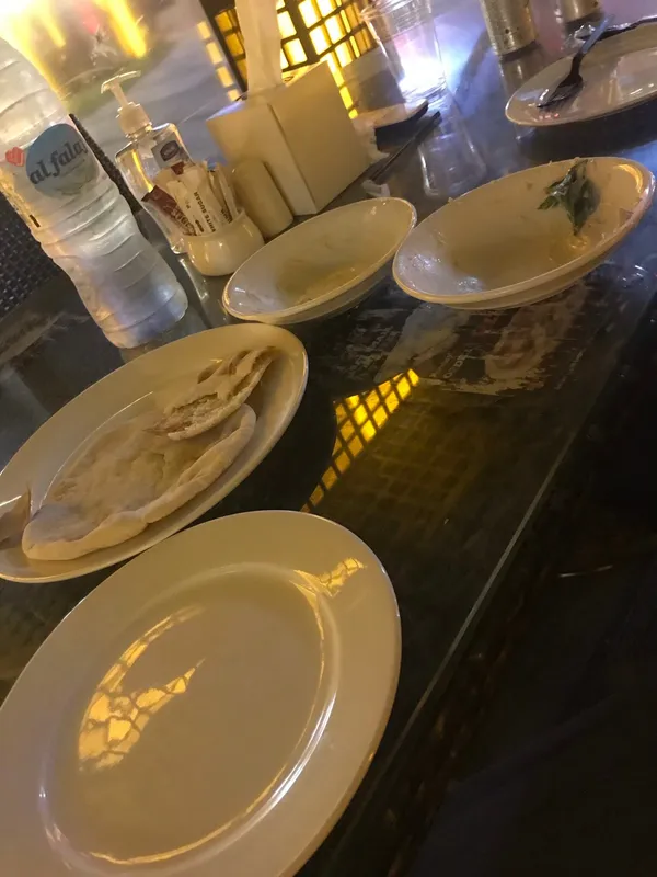  - مطاعم in أم القيوين - photo 9