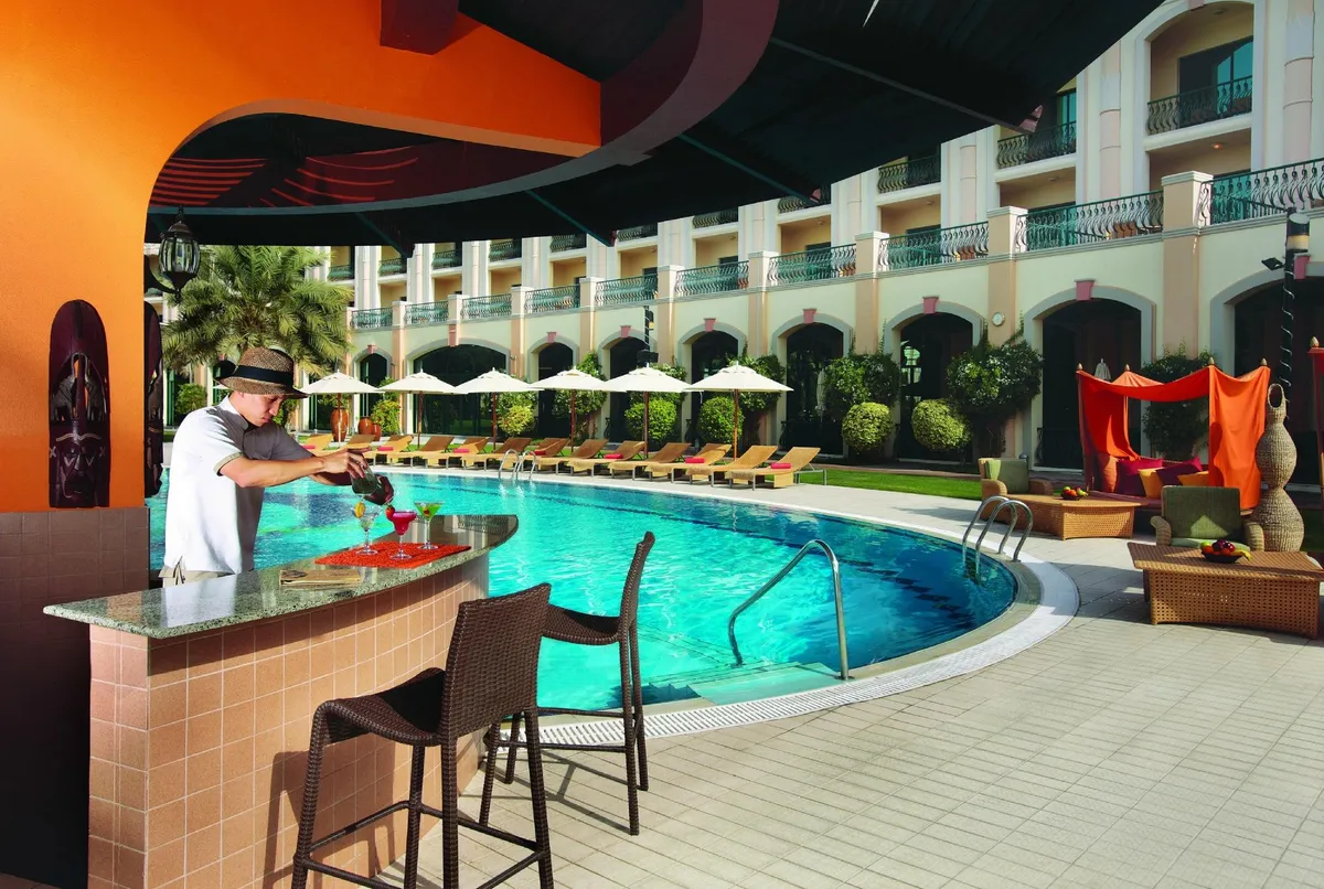Aquarius Pool Bar - Restaurants in Al Ain - photo 2