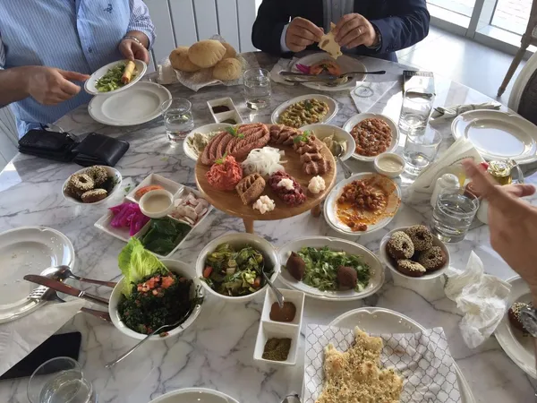  - مطاعم in أبو ظبي - photo 4