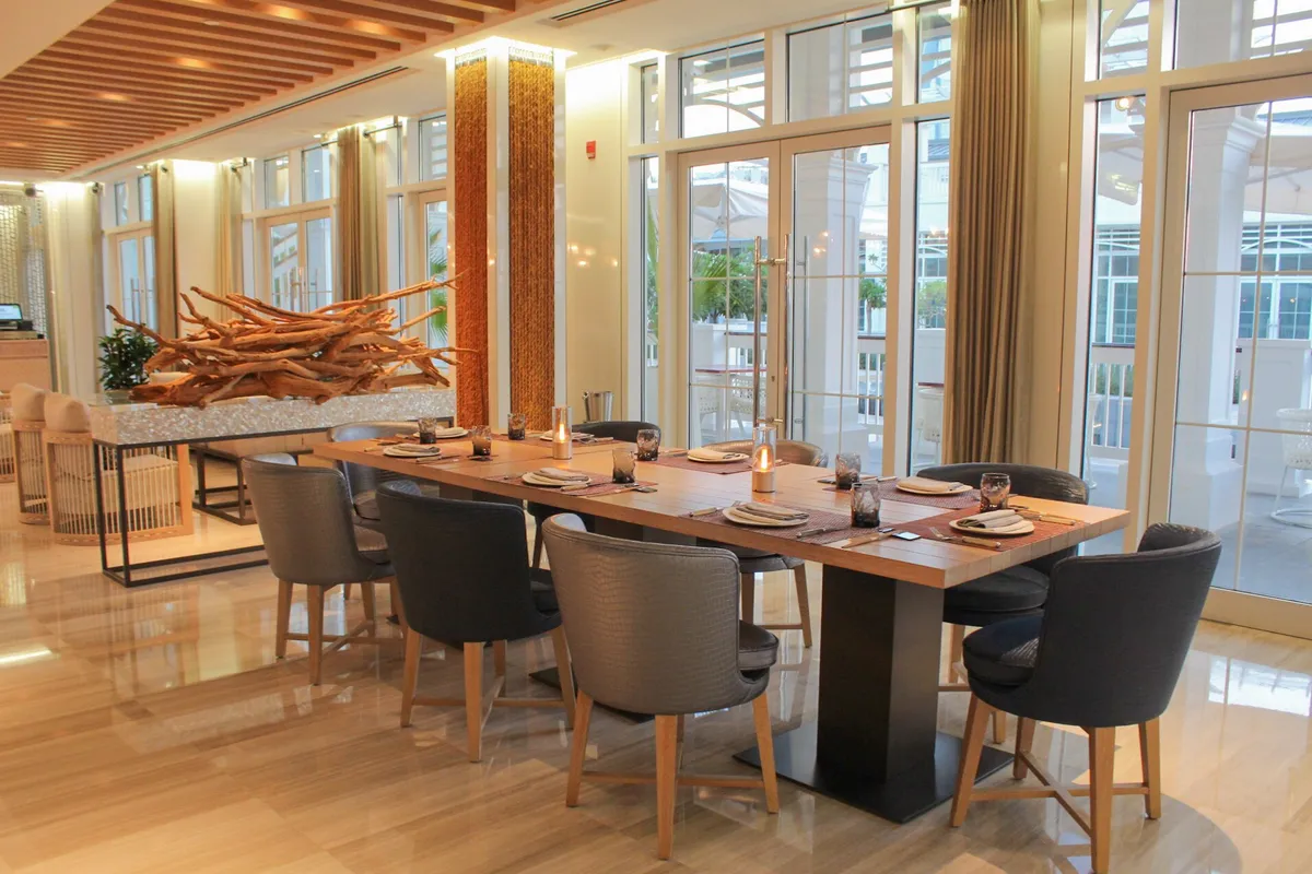 Catch at St. Regis - Restaurants in Abu Dhabi - photo 4