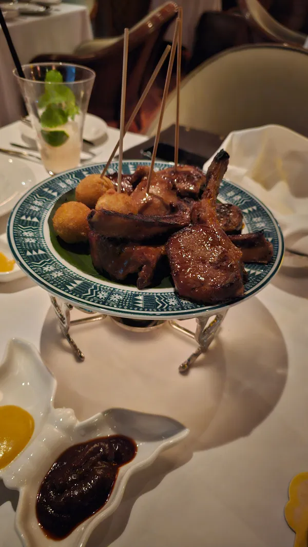 Trader Vic's Al Ain - Restaurants in Al Ain - photo 9