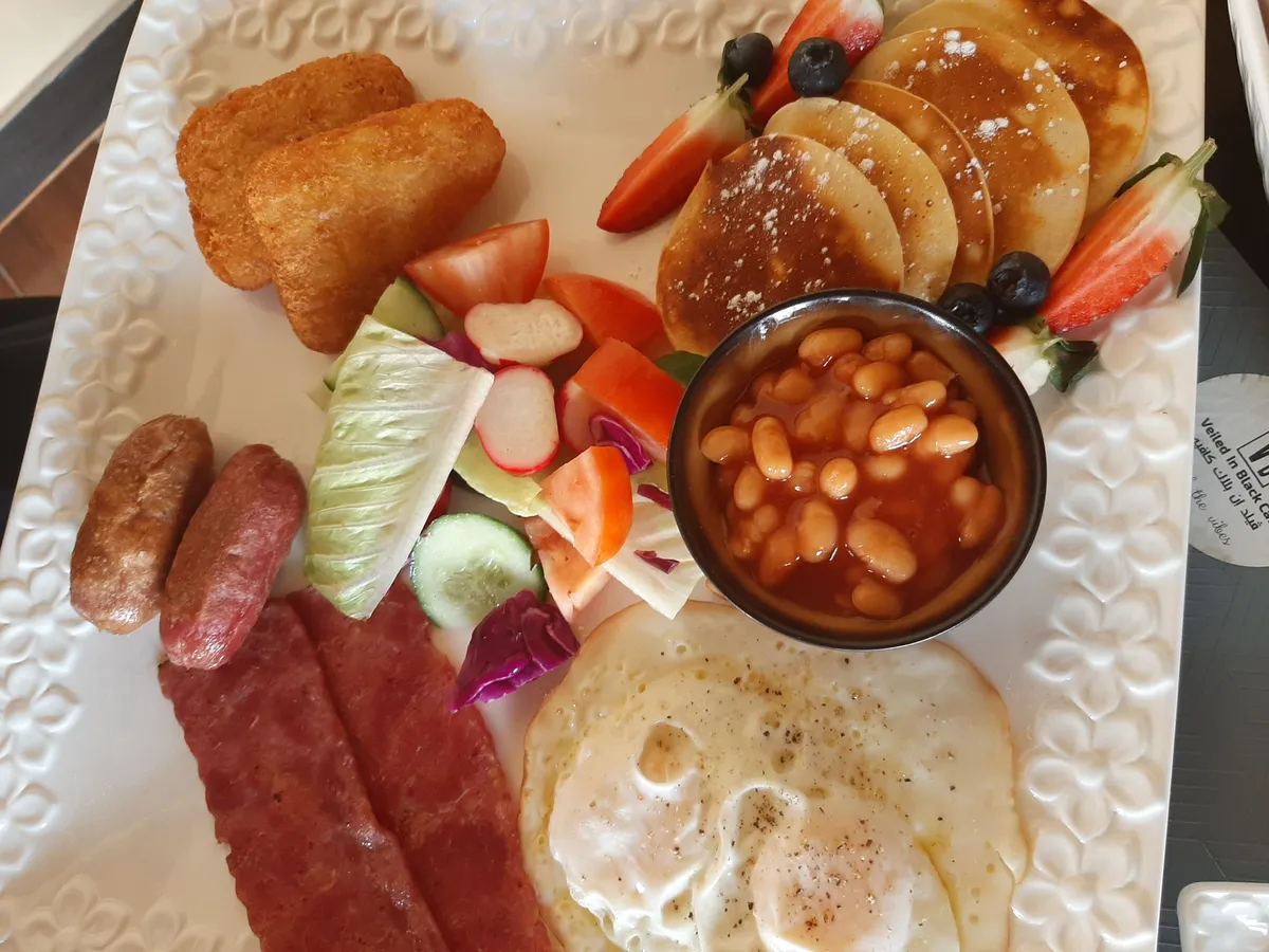 Veiled In Black Café - Restaurants in Ajman - photo 4