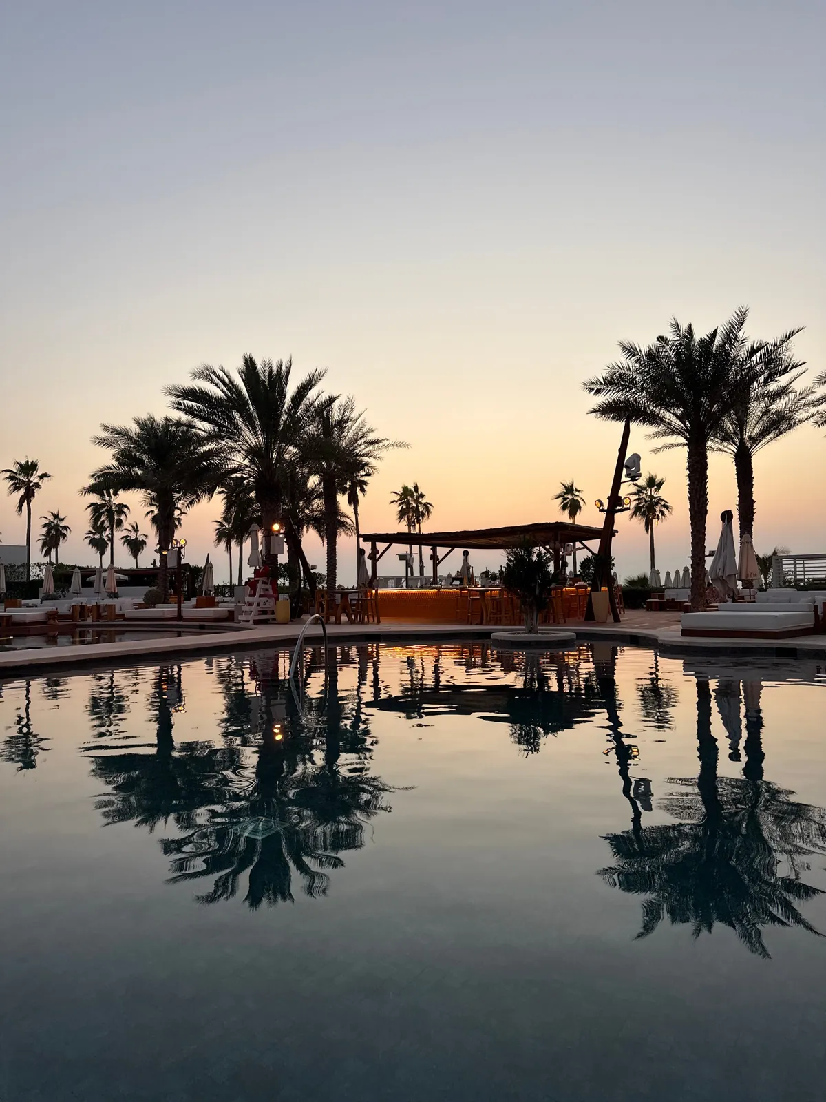 نيكي بيتش دبي - مطاعم in دبي - photo 8