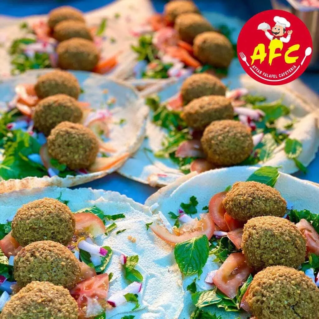 Atyab Falafel Cafeteria - Restaurants in Ajman - photo 9