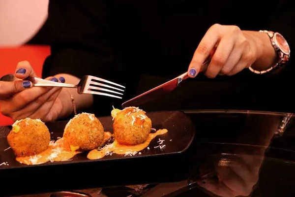 Racing Of Taste Café - Restaurants in Umm Al Quwain - photo 3