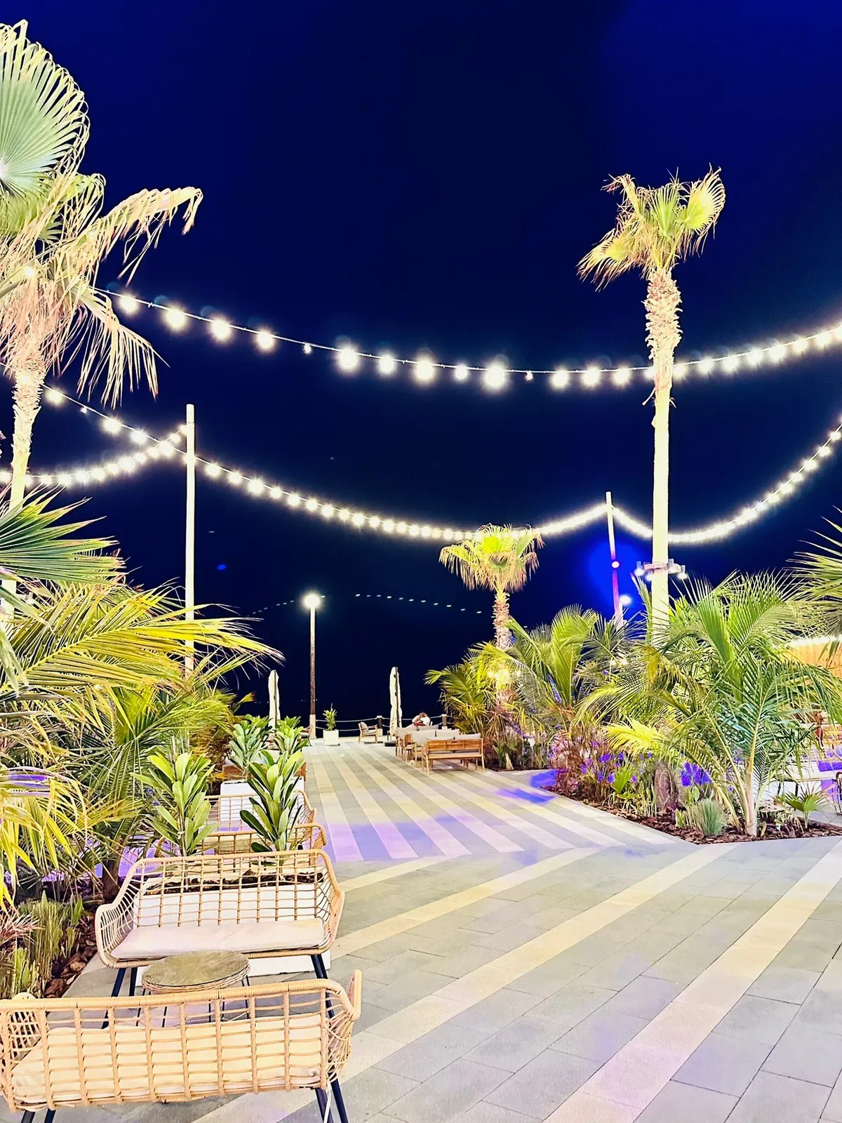 Al Sayad Restaurant and Cafe - Restaurants in Fujairah - photo 9