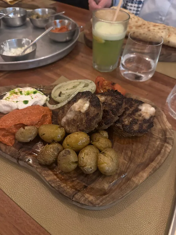 Ergon Deli & Café Abu Dhabi - Restaurants in Abu Dhabi - photo 8