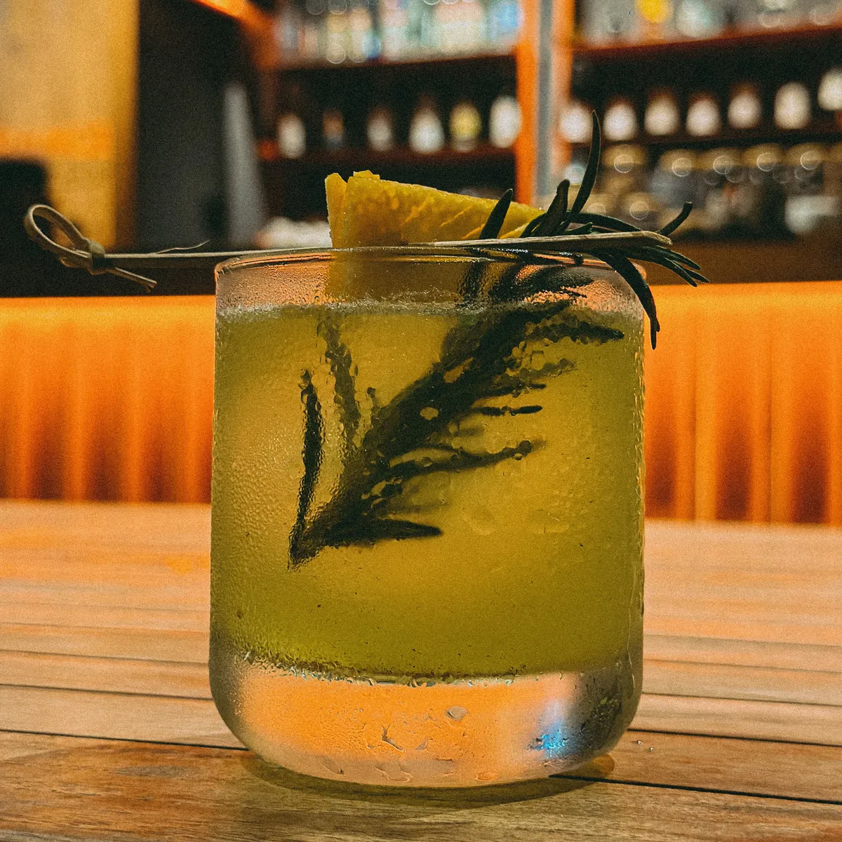 Orange Chameleon Restaurant and Lounge - Restaurants in Dubai - photo 3