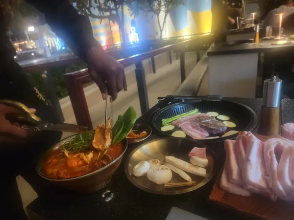 NURI Grill & Bar - Restaurants in Abu Dhabi - photo 7