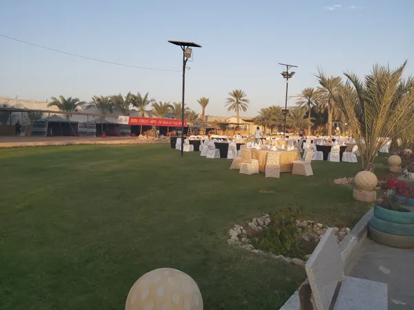 - مطاعم in أم القيوين - photo 1