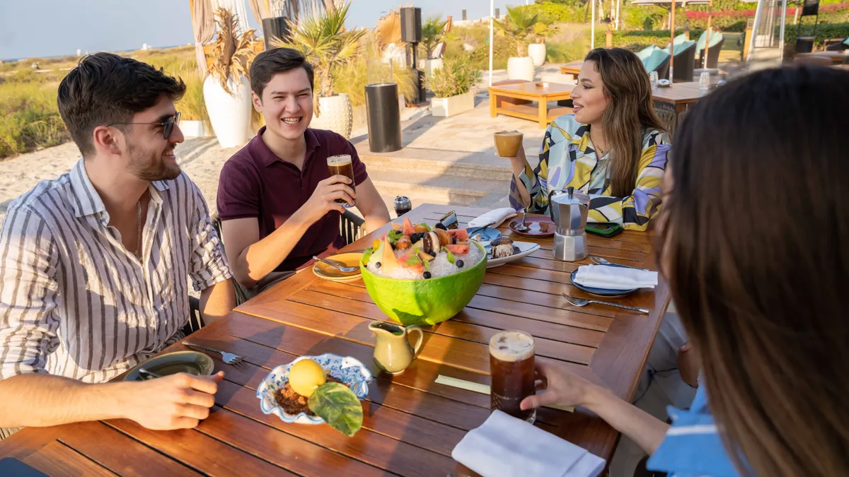  - مطاعم in أبو ظبي - photo 2