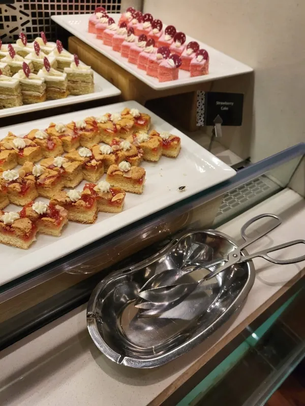 C. Taste - Restaurants in Sharjah - photo 6