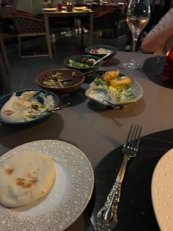  - مطاعم in أبو ظبي - photo 9