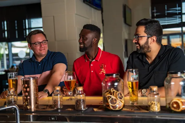  - مطاعم in أبو ظبي - photo 2