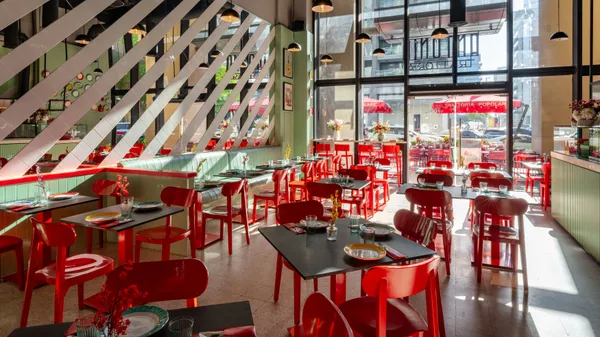 Antonia Al Zeina - Restaurants in Abu Dhabi - photo 2