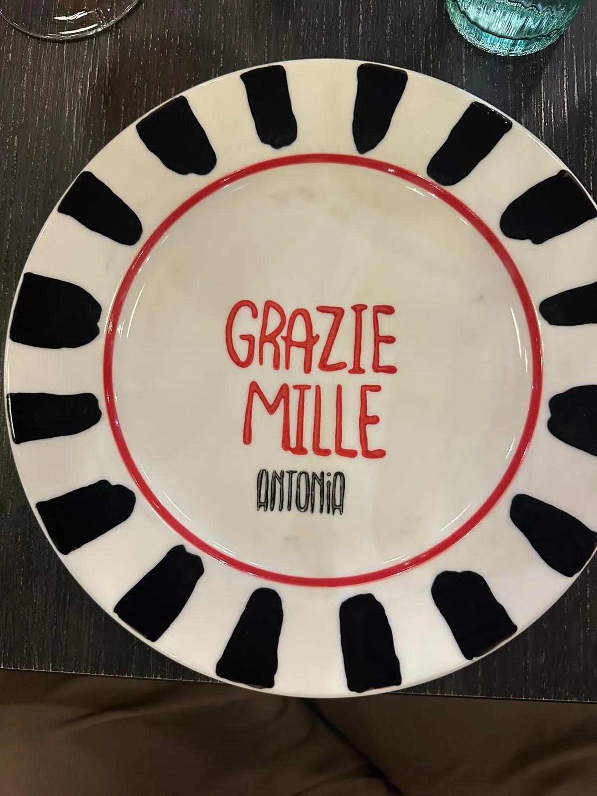 Antonia Al Zeina - Restaurants in Abu Dhabi - photo 10