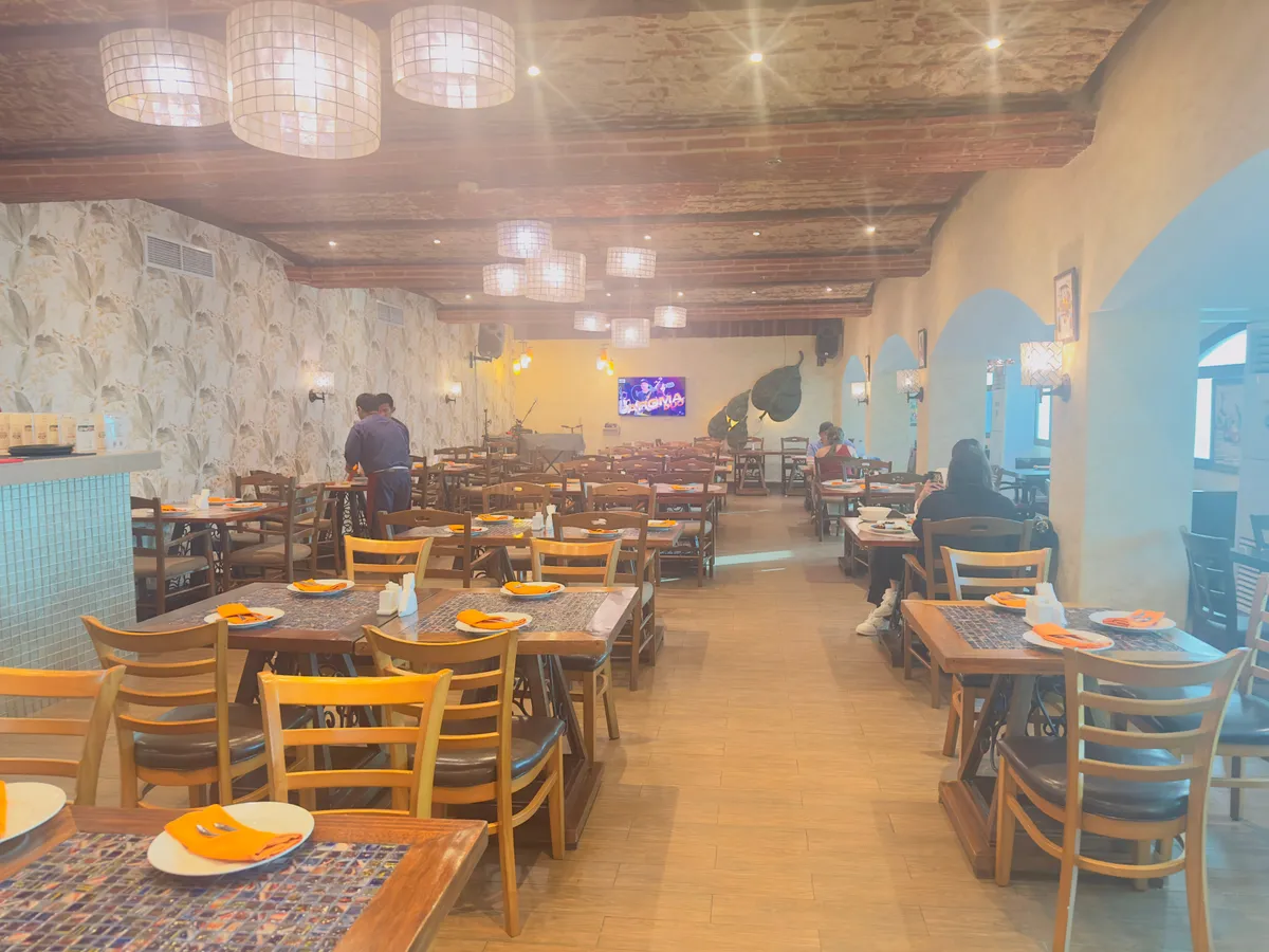  - مطاعم in أبو ظبي - photo 8