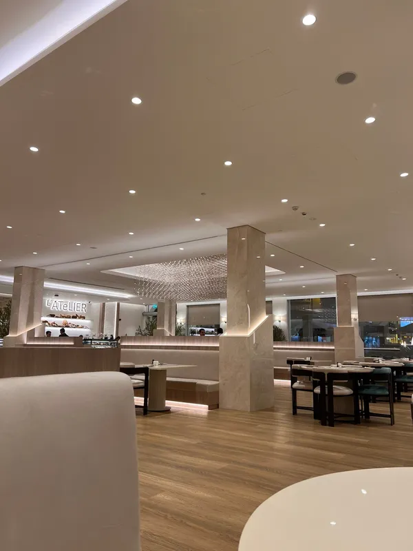 Arena Sports Bar And Kitchen - Restaurants in Fujairah - photo 10