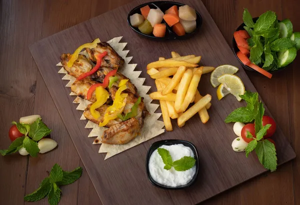 Zaytinya Restaurant - Restaurants in Al Ain - photo 3
