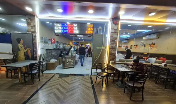 Al Wafa Restaurant - Restaurants in Ajman - photo 9