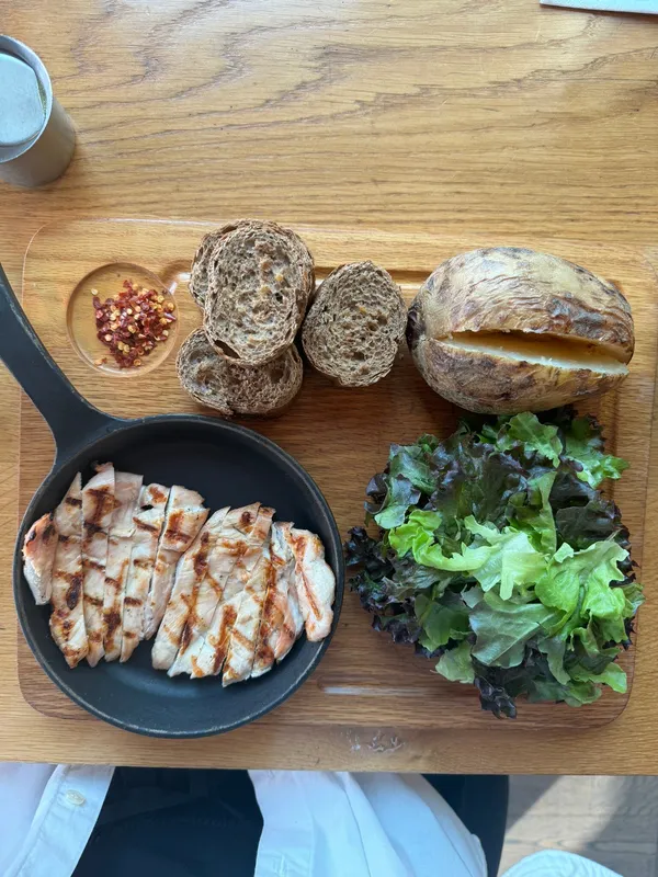  - مطاعم in أبو ظبي - photo 10