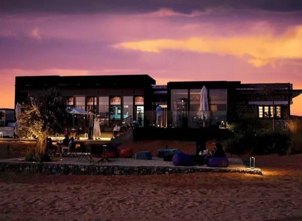 Mavia - Restaurants in Sharjah - photo 2