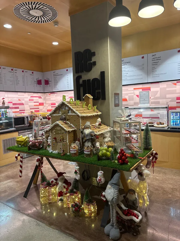 W XYZ Lounge - Restaurants in Al Ain - photo 7