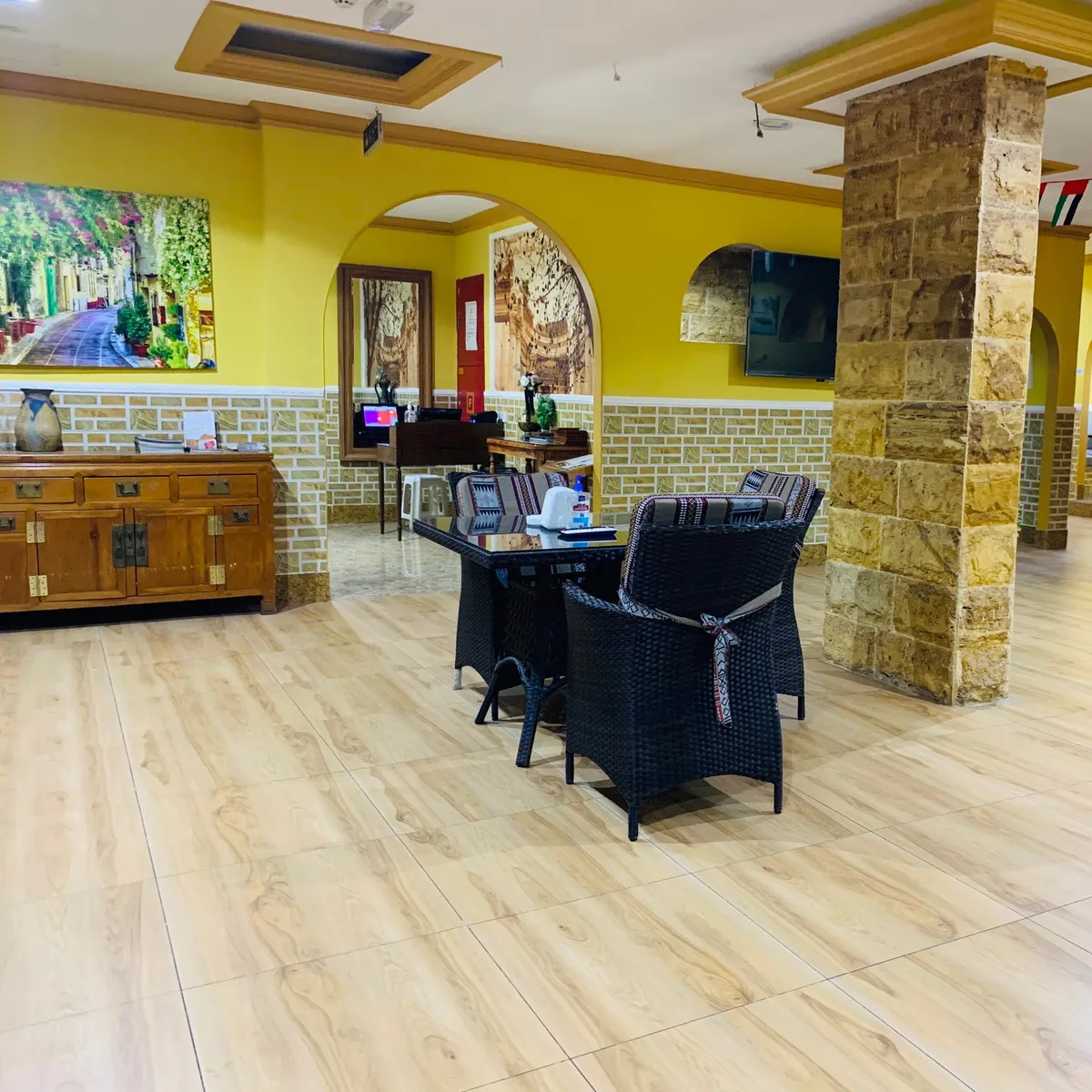 Layali Beirut Restaurant - Restaurants in Ajman - photo 3