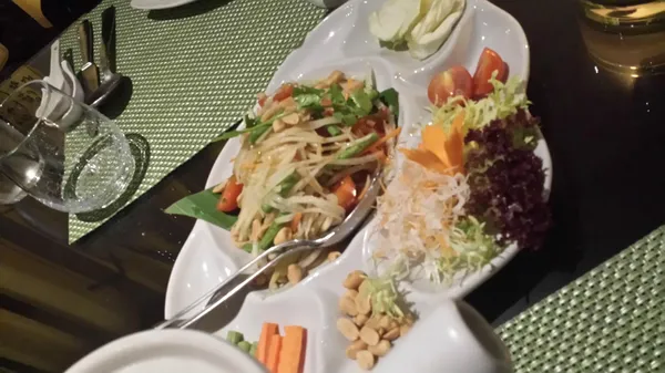  - مطاعم in أبو ظبي - photo 5