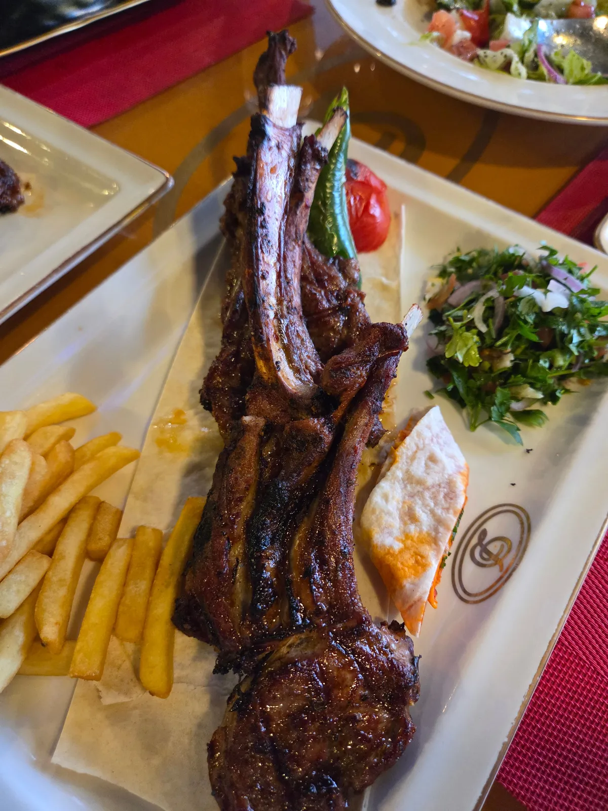  - مطاعم in أبو ظبي - photo 9