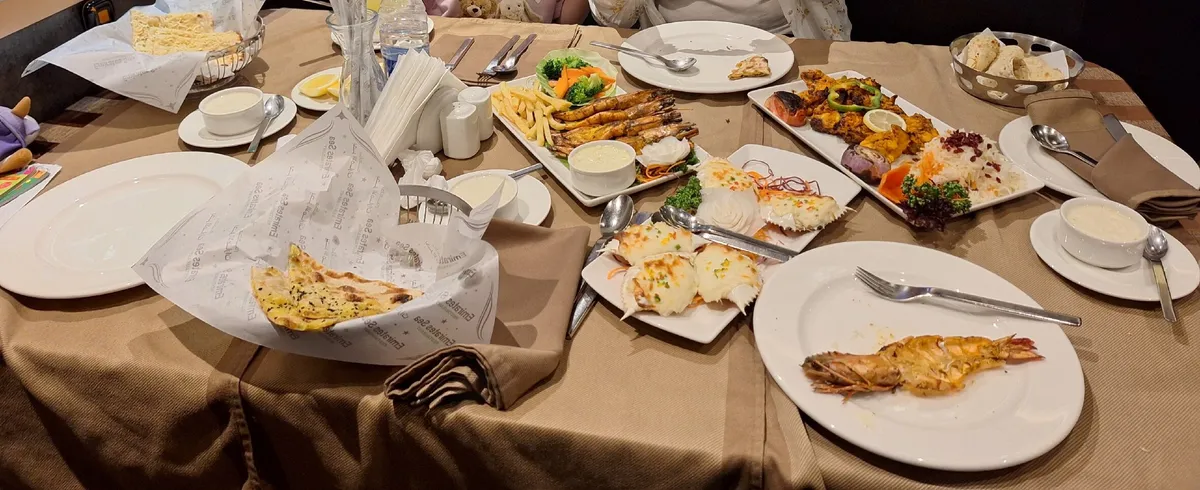 Emirates Sea Restaurant - Khorfakkan Beach - Restaurants in Fujairah - photo 2