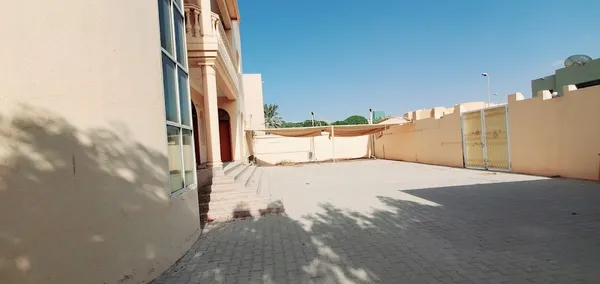 Sharq